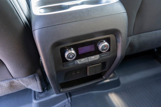 Used 2025 GMC Acadia Elevation w/ LPO, Floor Liner Package image 18