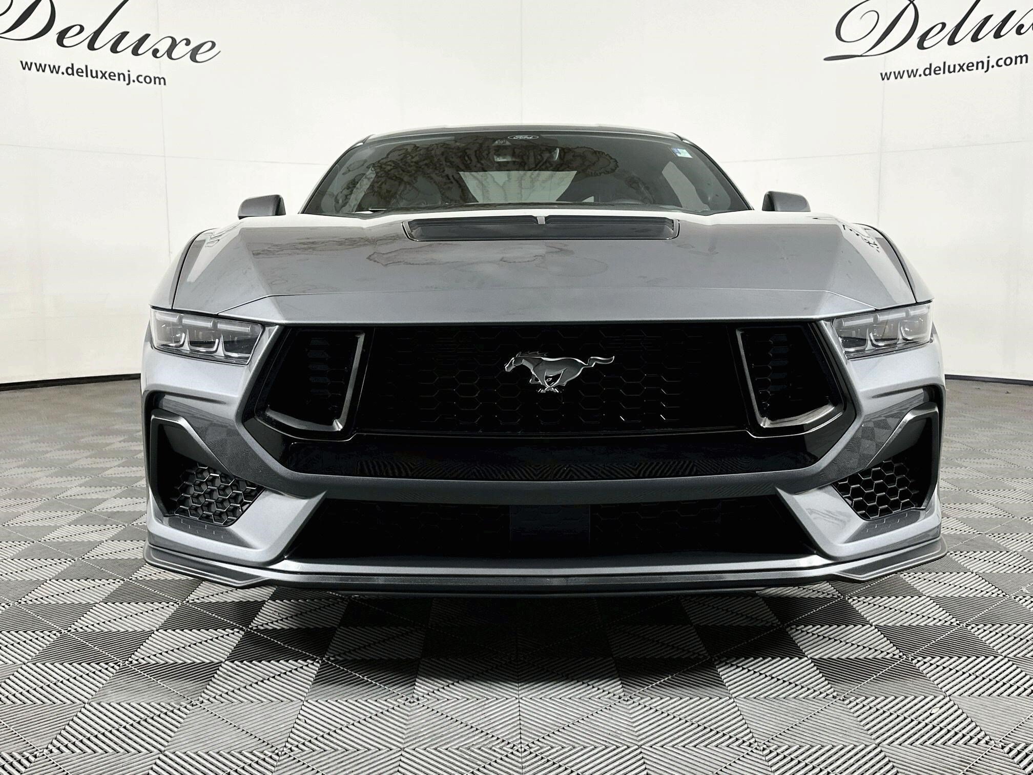 Used 2026 Ford Mustang GT Premium w/ GT Performance Package RWD image 2