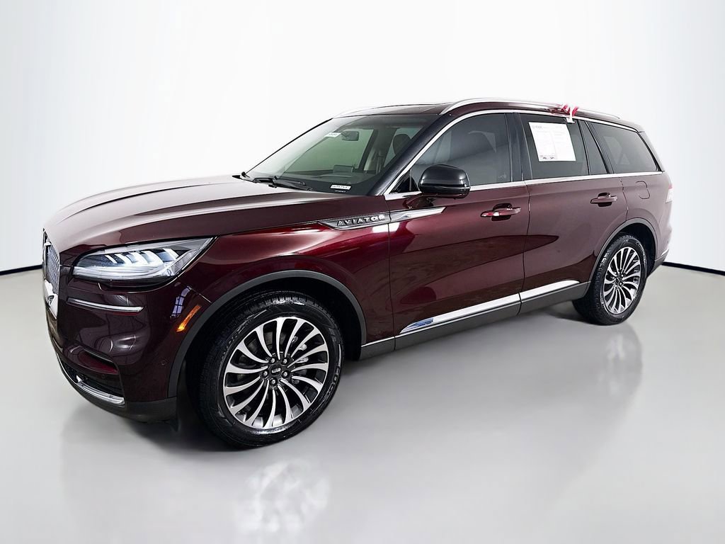 Used 2022 Lincoln Aviator Reserve w/ Equipment Group 201A image 3