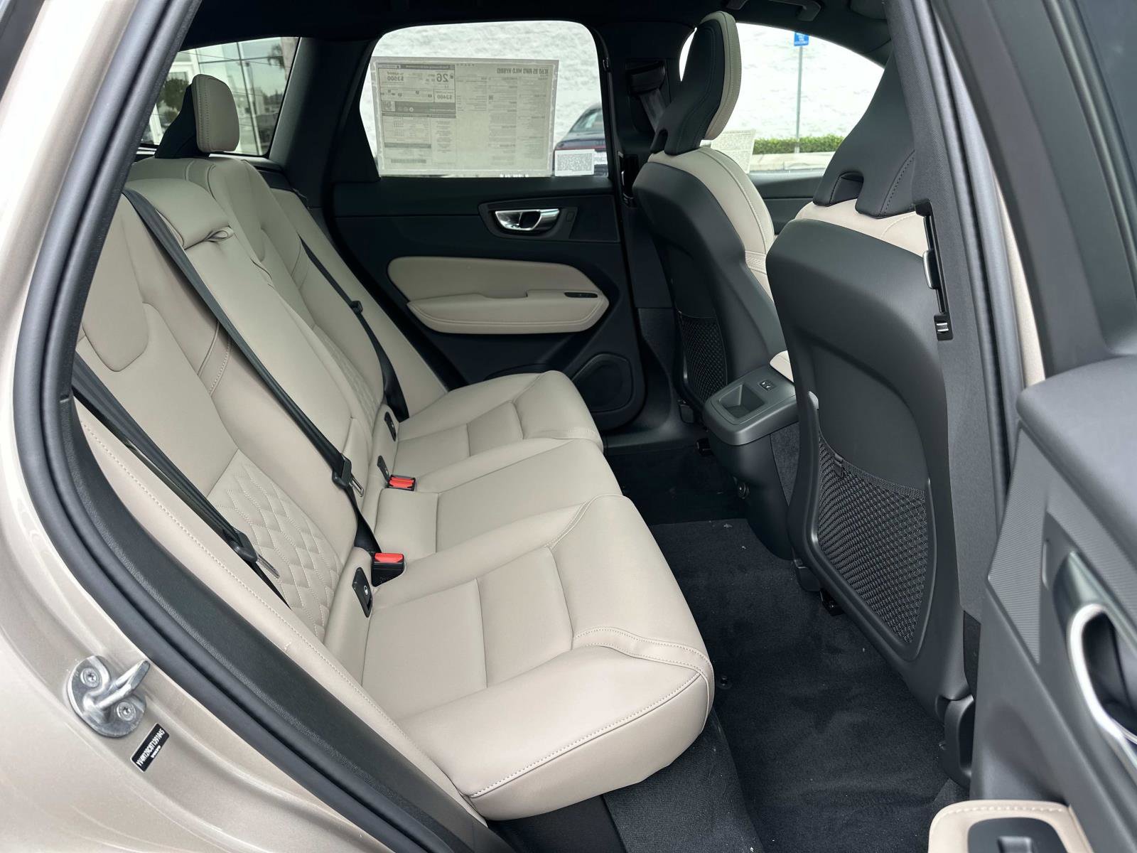 New 2026 Volvo XC60 B5 Plus w/ Protection Package Premier AWD/4WD image 19