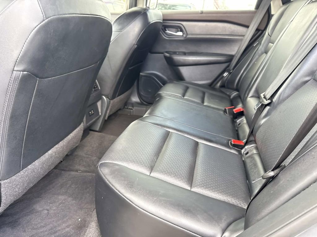 Certified 2023 Nissan Rogue SV w/ SV Premium B Package FWD image 15