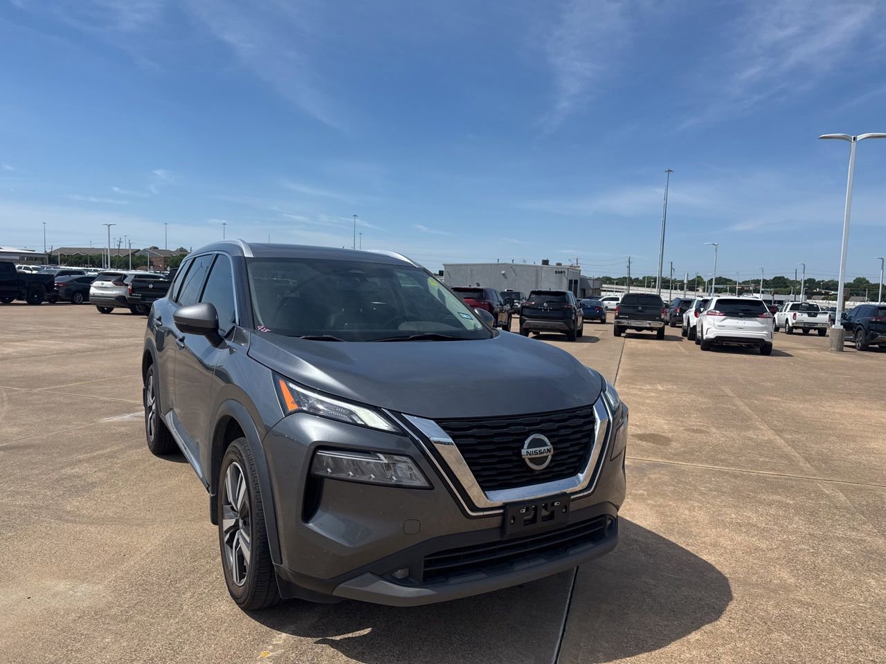 Certified 2021 Nissan Rogue SL FWD image 1
