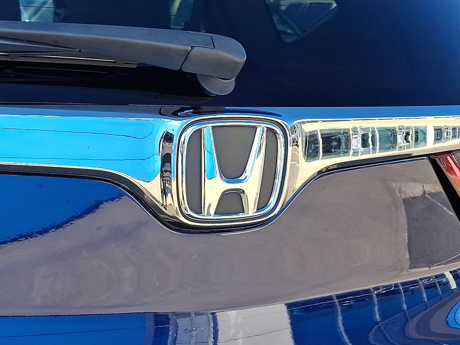 Used 2022 Honda CR-V EX image 30