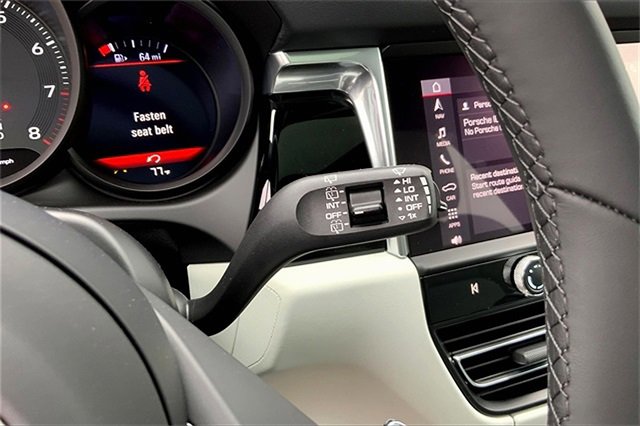 New 2025 Porsche Macan image 37