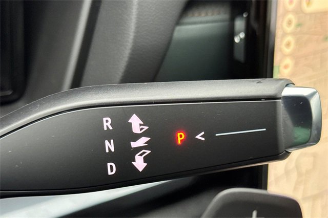 New 2026 GMC Terrain AT4 w/ Convenience Package III image 24