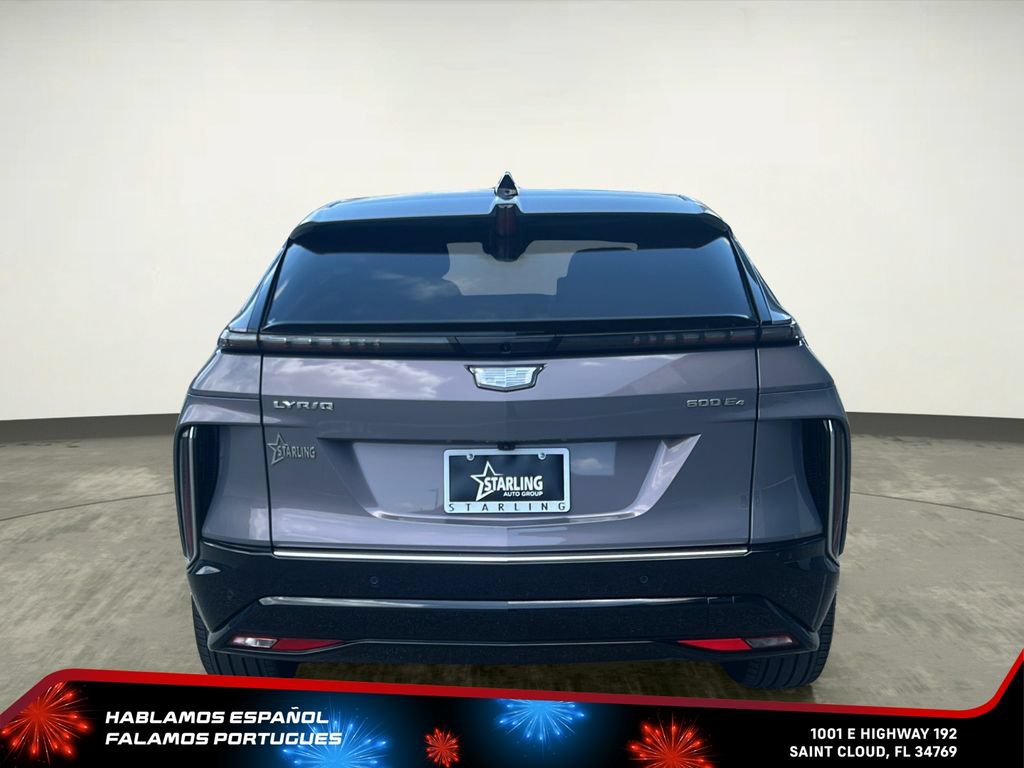 Certified 2025 Cadillac Lyriq Luxury w/ LPO, Floor Liner Package AWD/4WD image 5