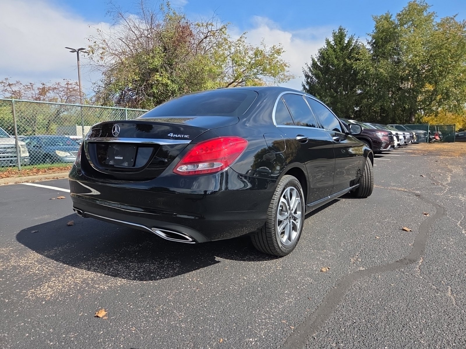 Used 2018 Mercedes-Benz C 300 4MATIC Sedan image 4