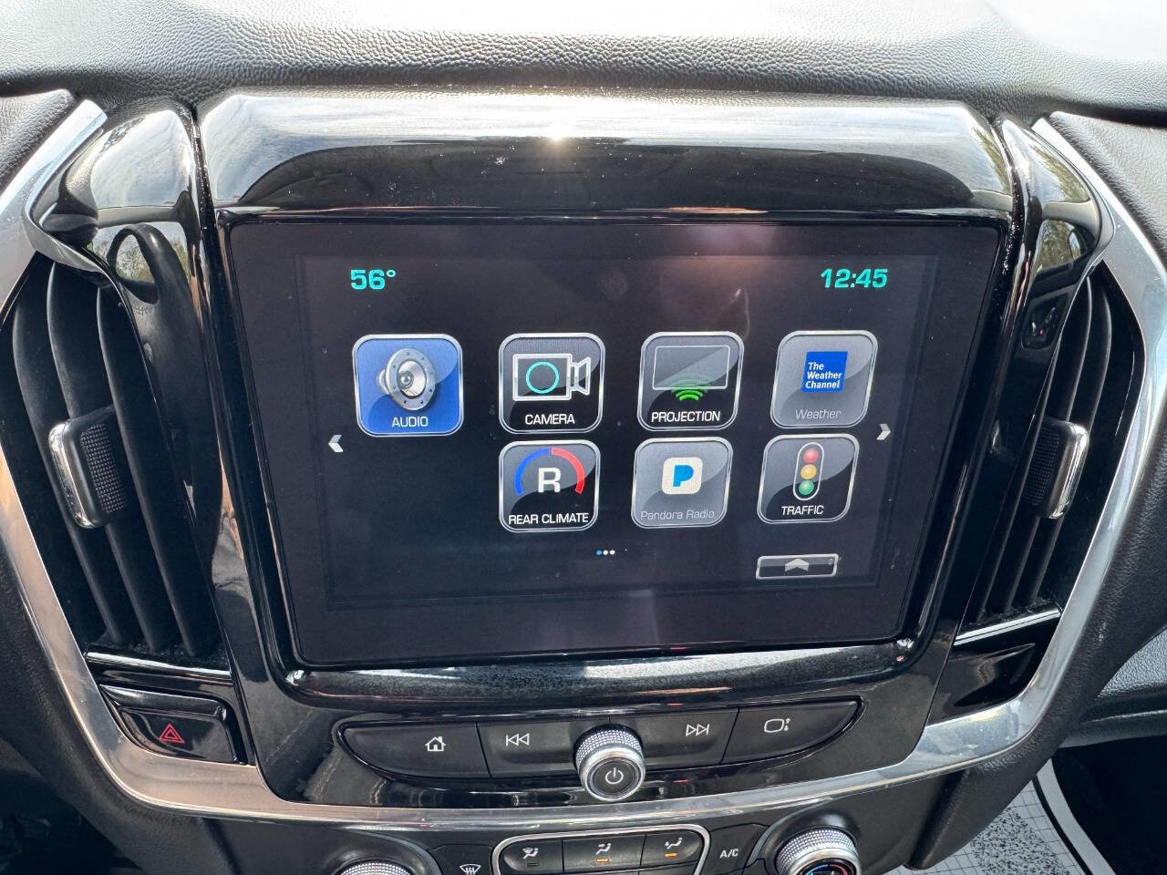 Used 2018 Chevrolet Traverse RS w/ LPO, Floor Liner Package image 20