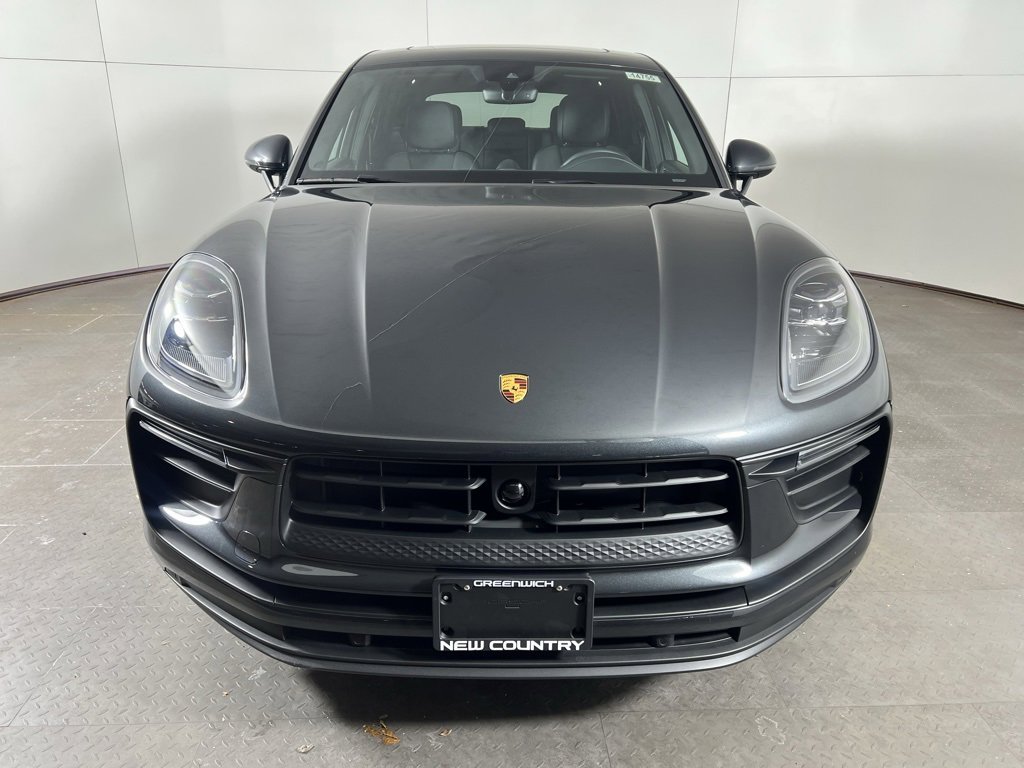 Used 2025 Porsche Macan image 10