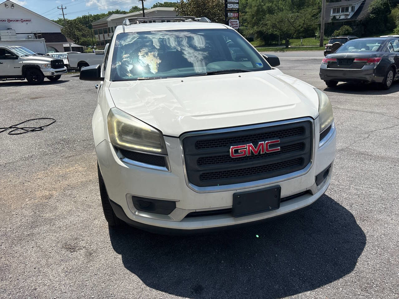 Used 2014 GMC Acadia SLE AWD/4WD image 3