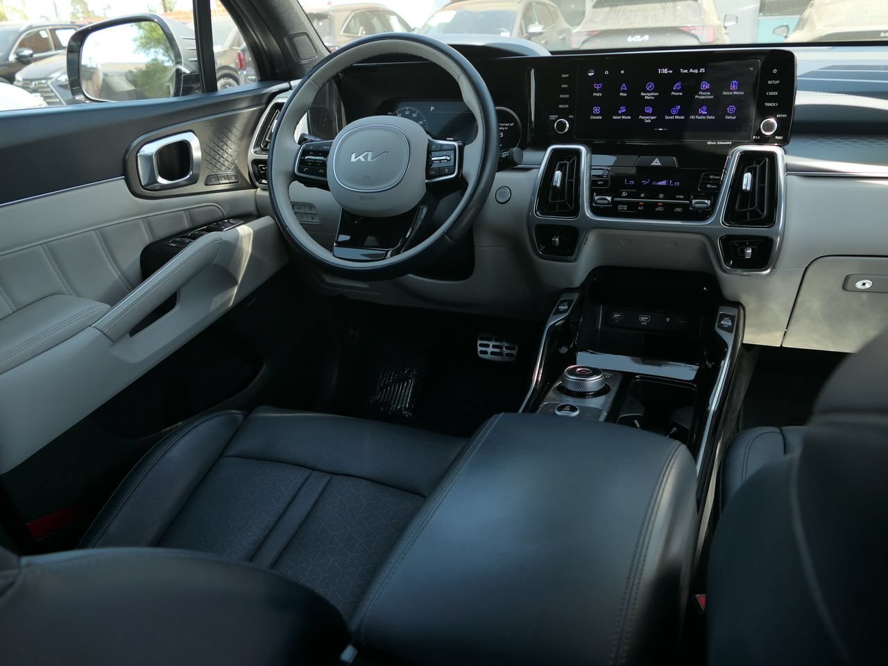 Used 2023 Kia Sorento SX Prestige AWD/4WD image 28