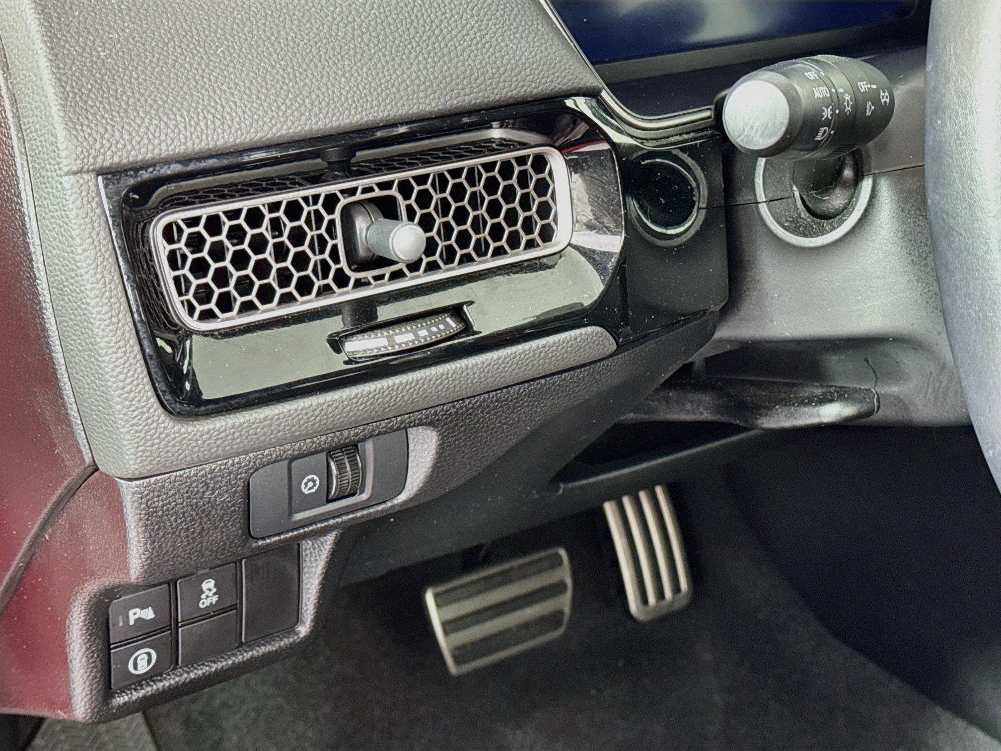 Certified 2024 Honda Civic Sport Touring image 10