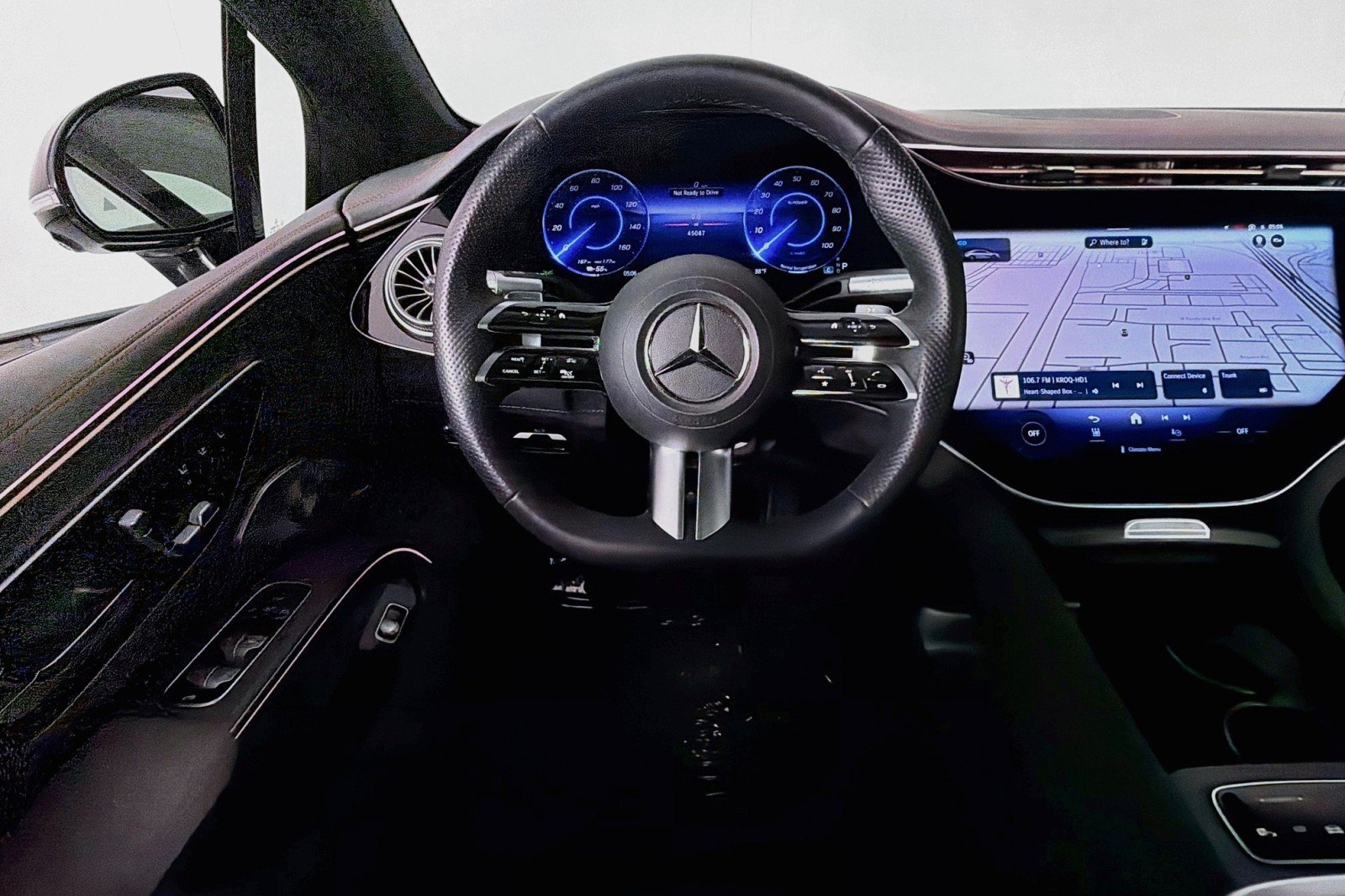 Certified 2022 Mercedes-Benz EQS 580 4MATIC Sedan image 5