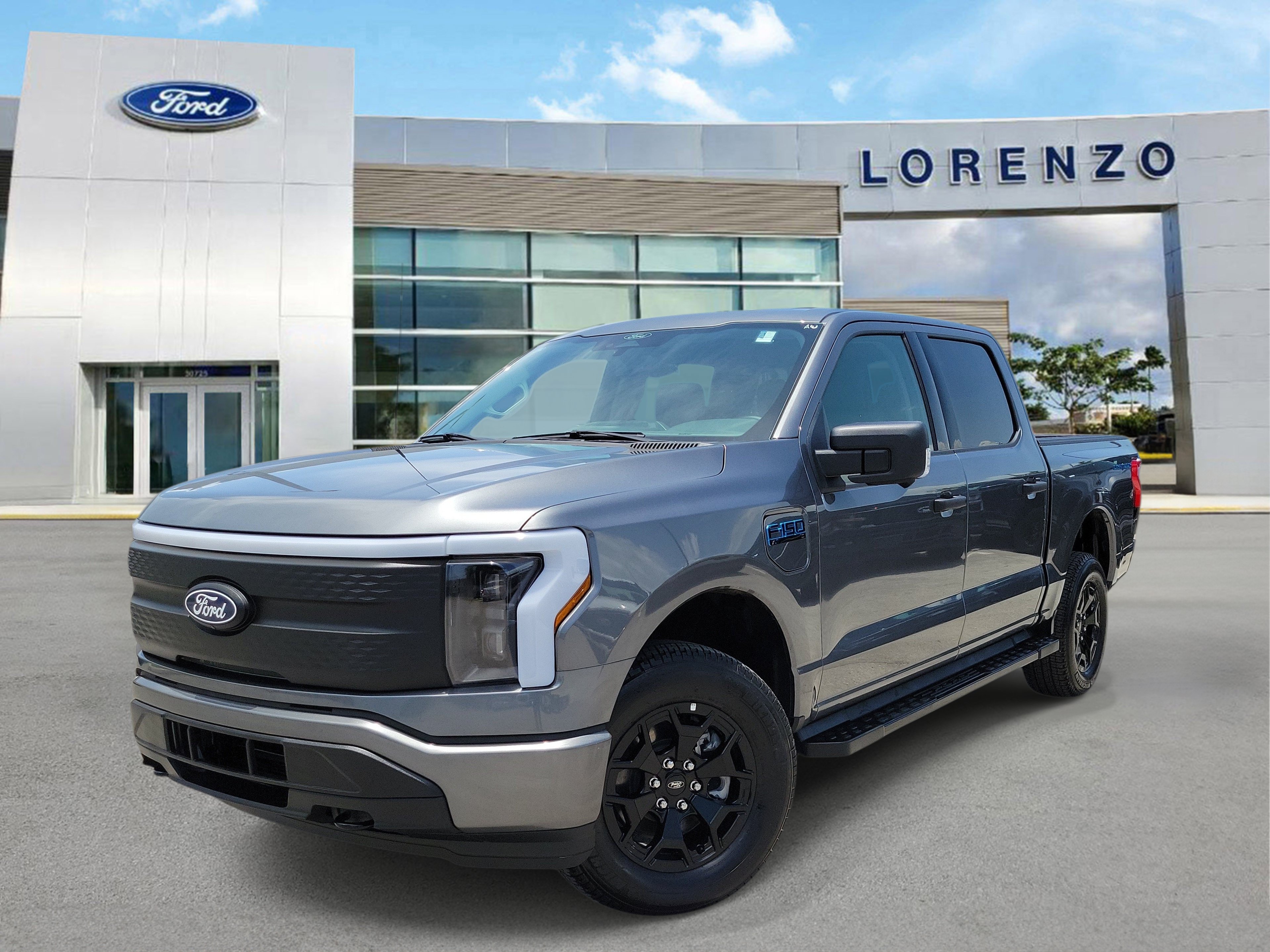 Used 2025 Ford F150 Lightning XLT AWD/4WD image 1