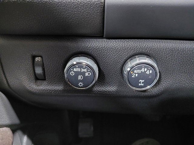 Certified 2020 GMC Canyon SLT w/ Driver Alert Package image 39