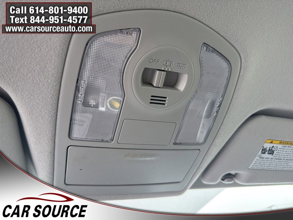 Used 2017 Toyota Prius V Three image 19