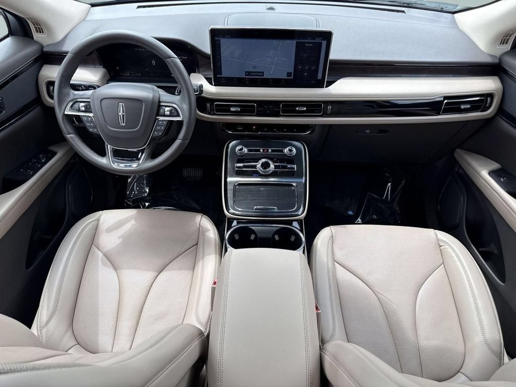 Certified 2023 Lincoln Nautilus Reserve w/ Class II Trailer Tow Package AWD/4WD image 29