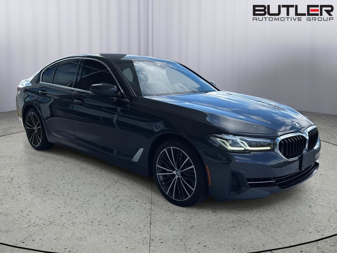Used 2021 BMW 540i w/ M Sport Package RWD image 6
