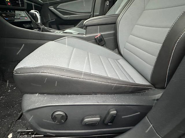 Certified 2025 Volkswagen Jetta SE image 20