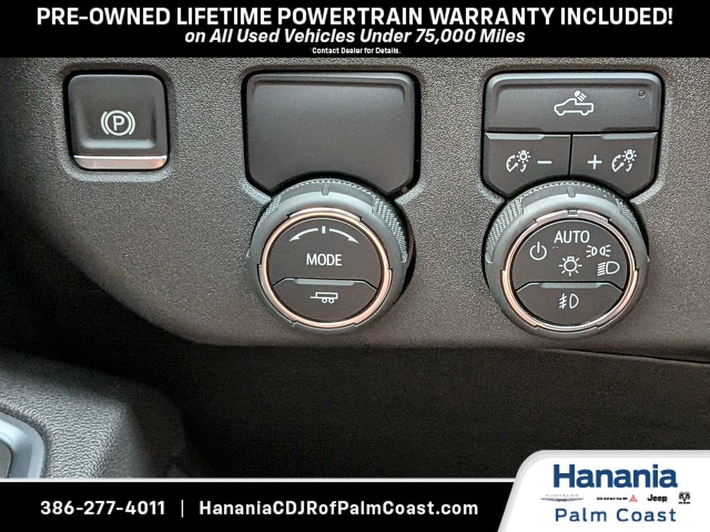 Used 2025 Chevrolet Silverado 1500 RST w/ Convenience Package II RWD image 26