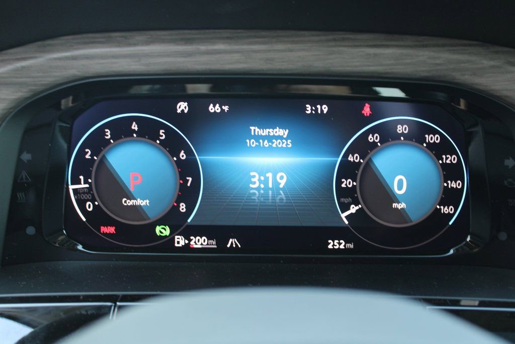 New 2026 Volkswagen Atlas SEL Premium R-Line image 13