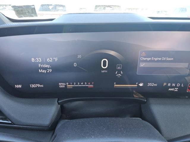 Used 2026 Buick Enclave Sport Touring AWD/4WD image 9
