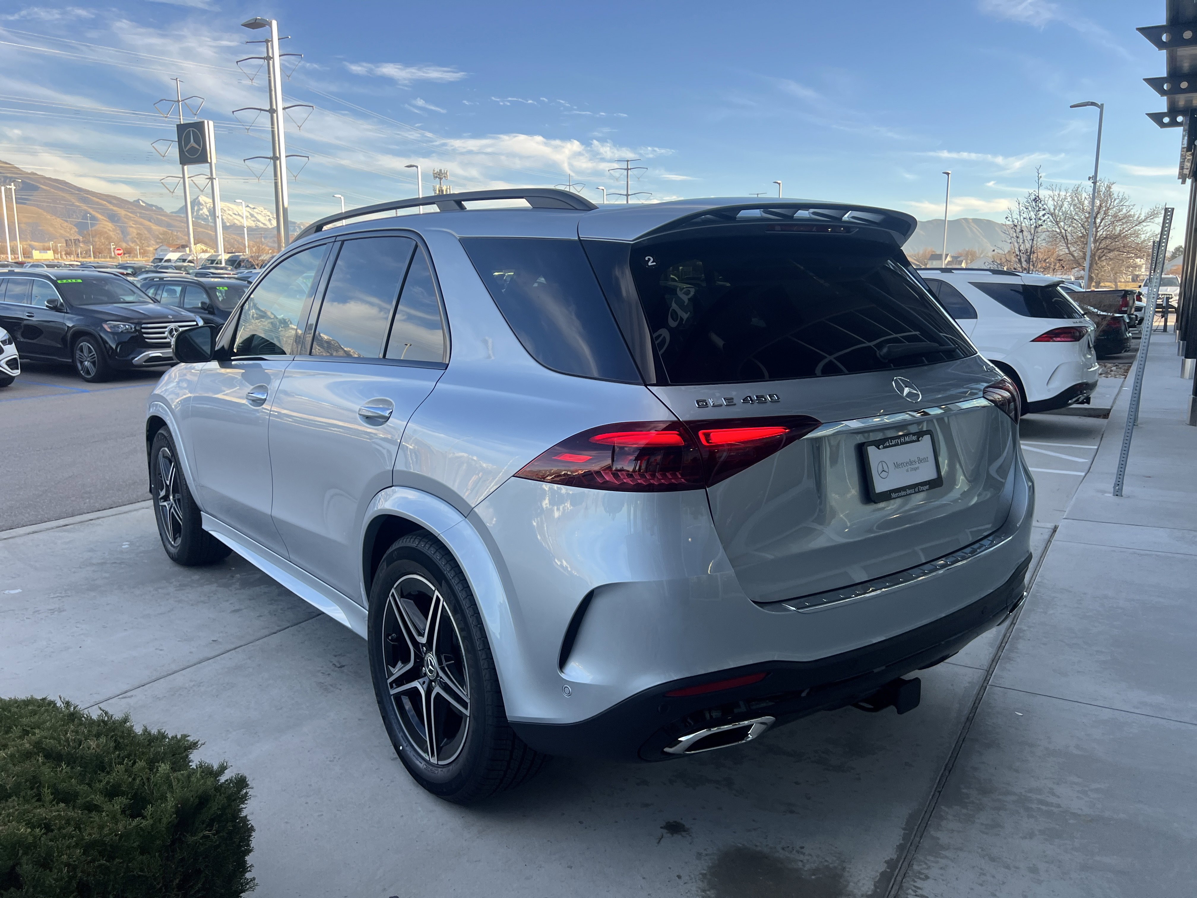 New 2026 Mercedes-Benz GLE 450 450 4MATIC image 7