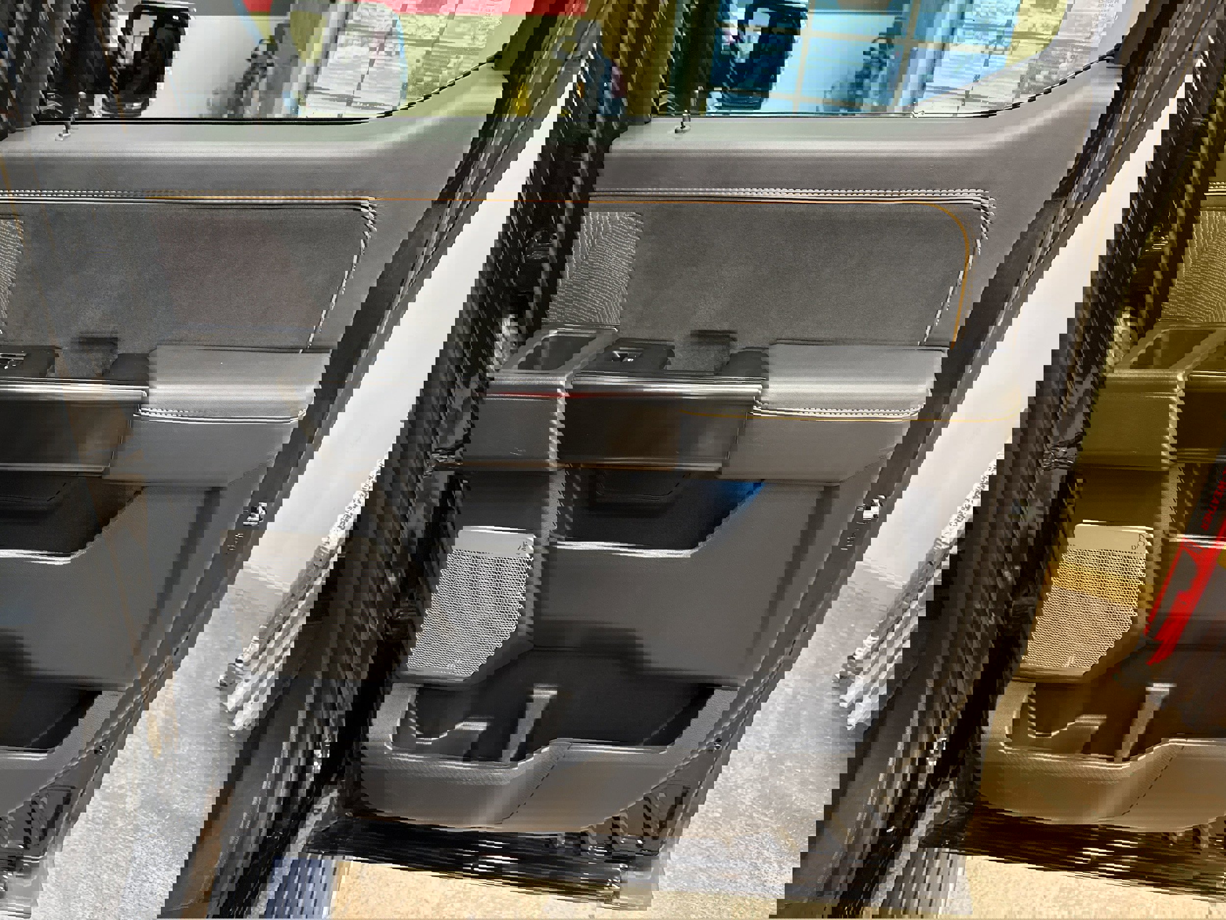 Used 2023 Ford F150 Platinum image 20