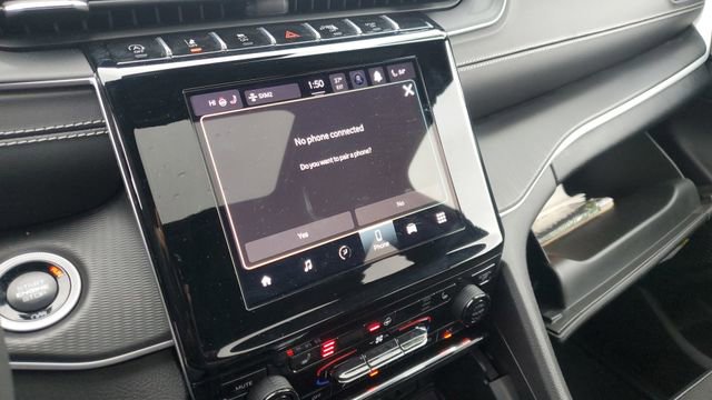 Certified 2024 Jeep Grand Cherokee L Altitude image 13