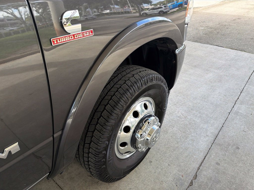 Used 2022 RAM 3500 Laramie AWD/4WD image 24