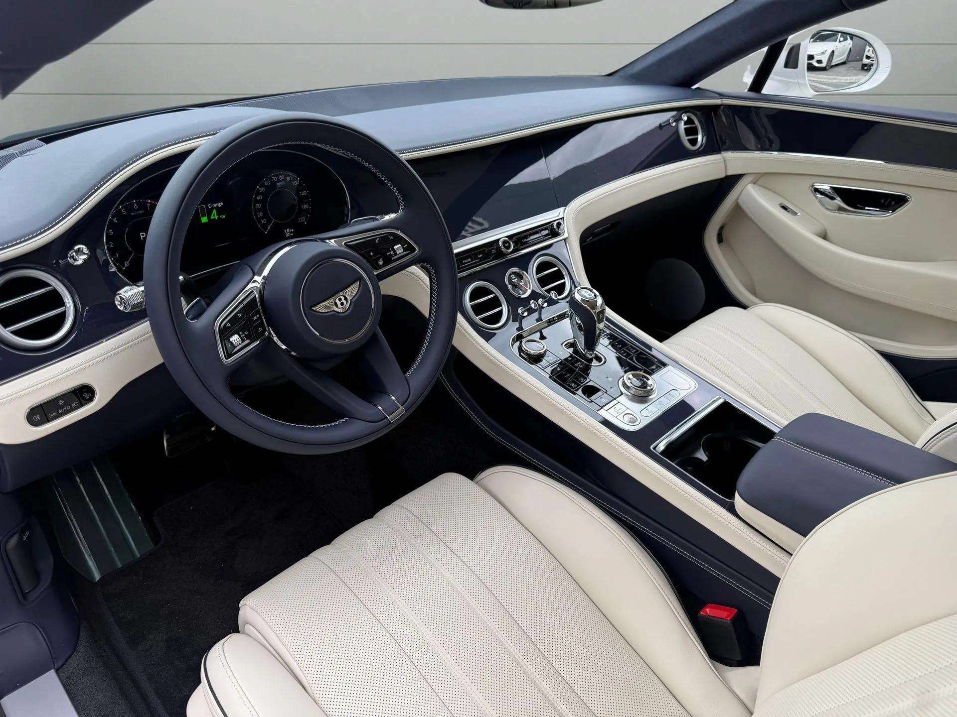 New 2026 Bentley Continental GT AWD/4WD image 24