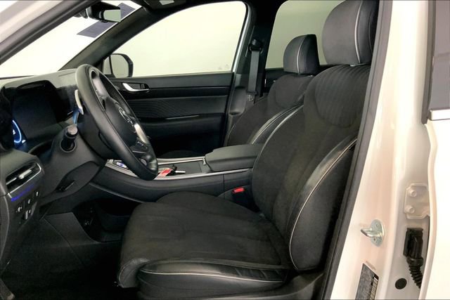 Used 2024 Hyundai Palisade Calligraphy image 8