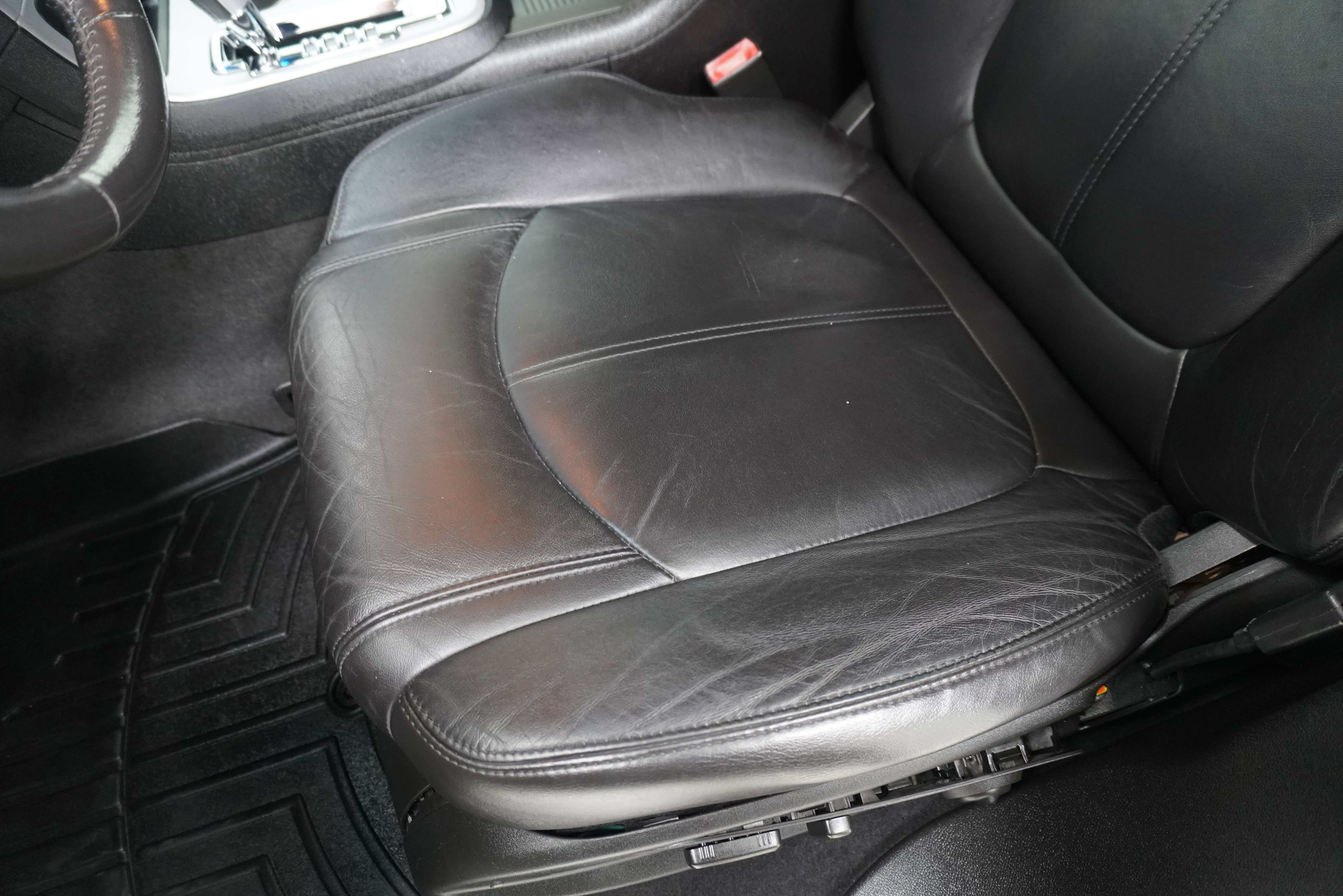 Used 2012 GMC Acadia SLT image 12