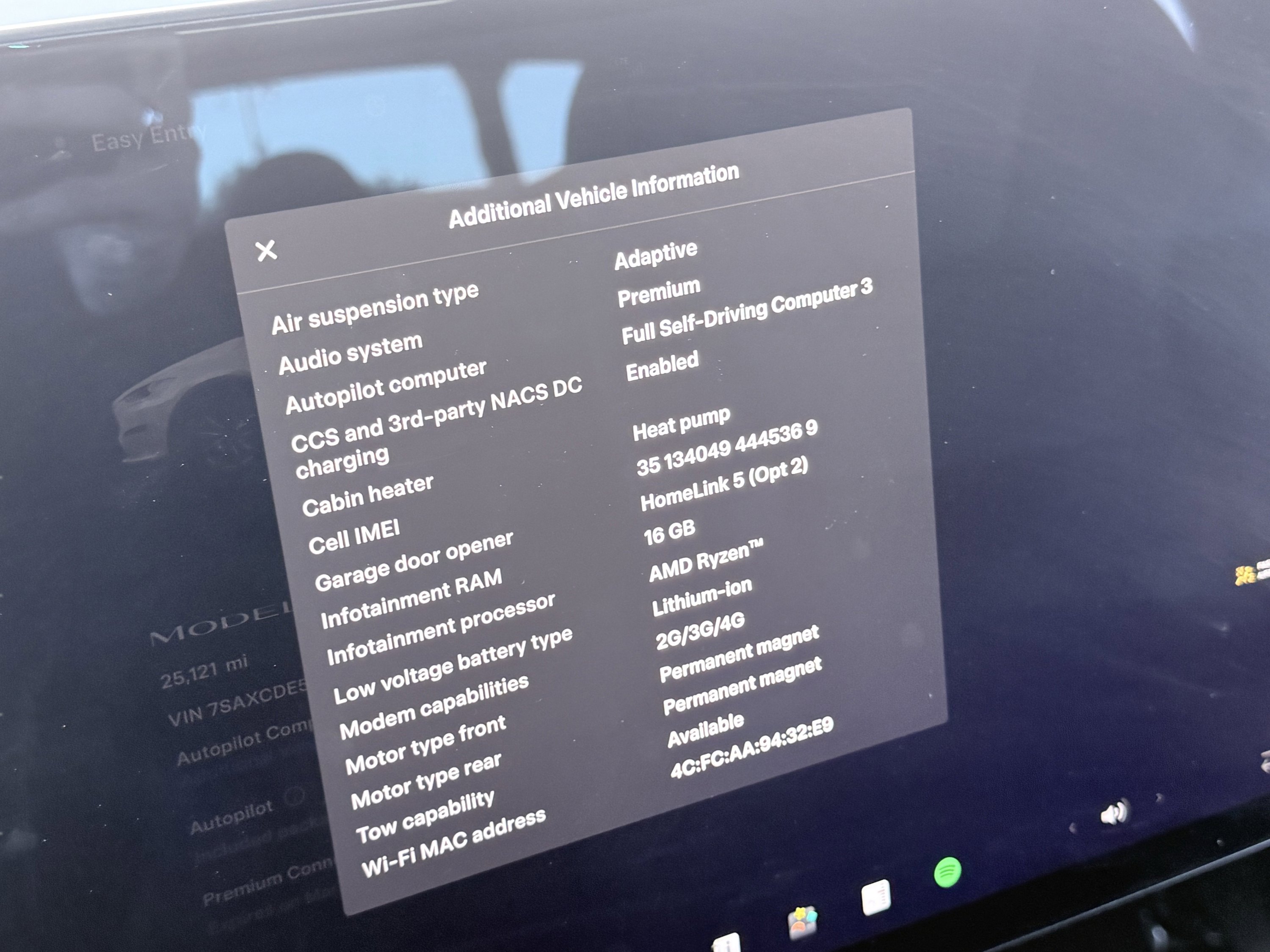 Used 2023 Tesla Model X image 95