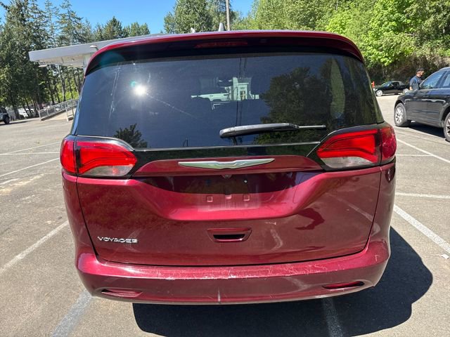 Used 2021 Chrysler Voyager Lxi FWD image 6
