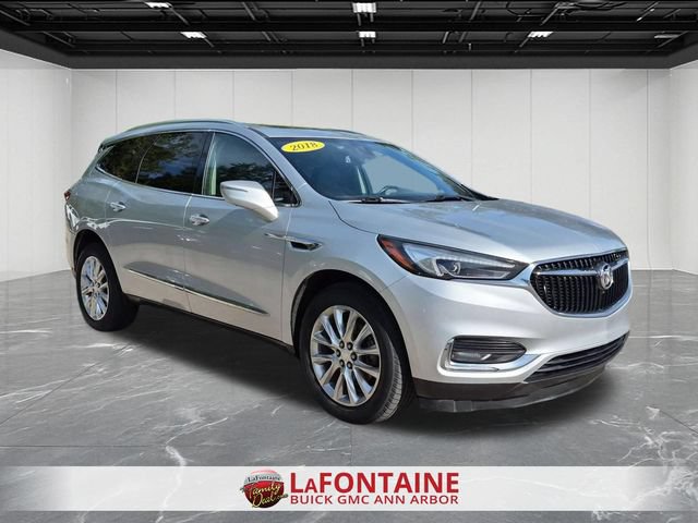 Used 2018 Buick Enclave Essence w/ Trailering Package AWD/4WD image 2