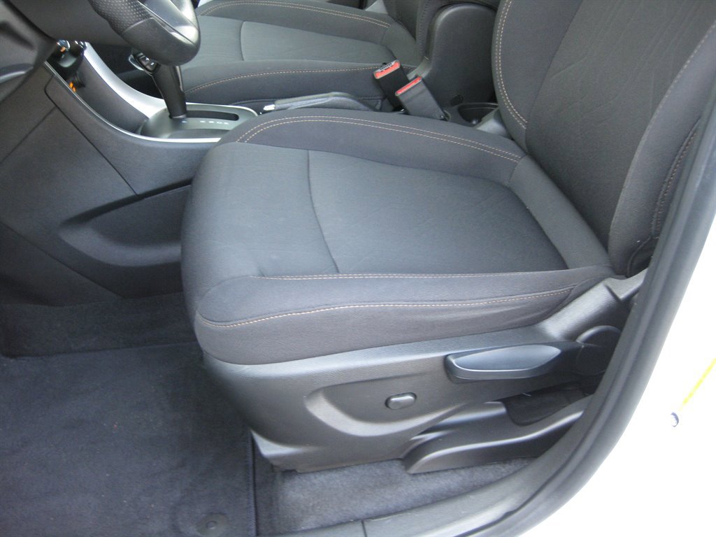 Used 2020 Chevrolet Trax LT image 21