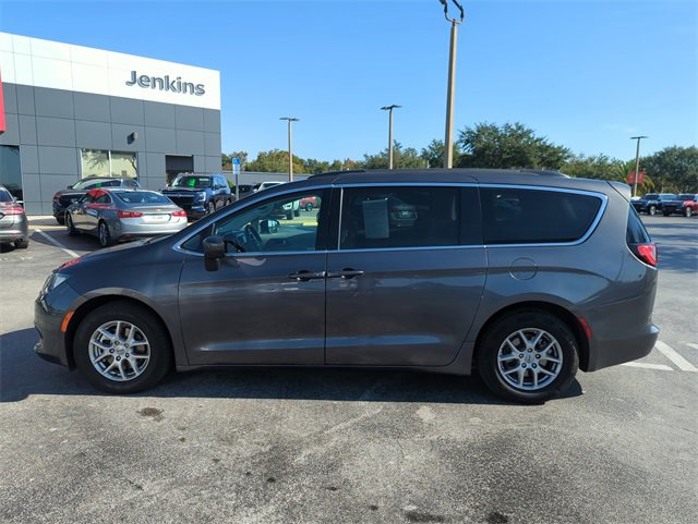 Used 2021 Chrysler Voyager Lxi image 9