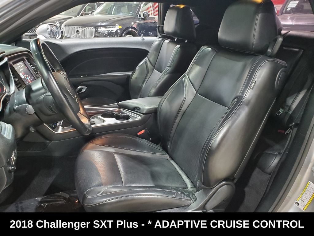 Used 2018 Dodge Challenger SXT Plus RWD image 6
