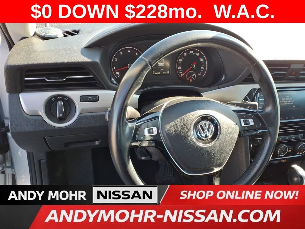 Used 2020 Volkswagen Passat 2.0T SE image 15