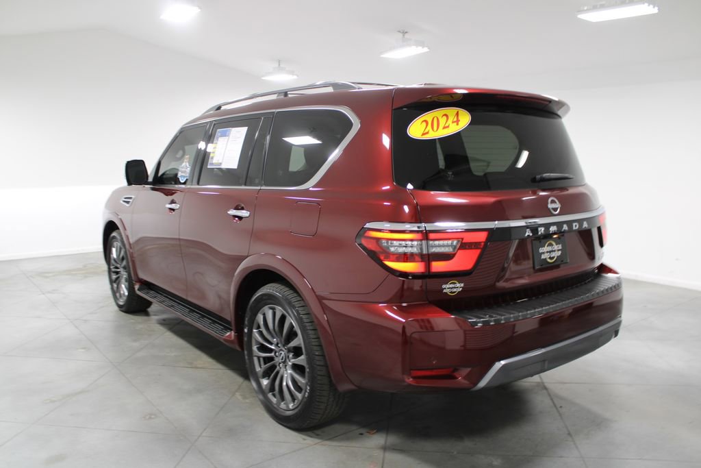 Used 2024 Nissan Armada Platinum w/ Captain's Chairs Package image 7