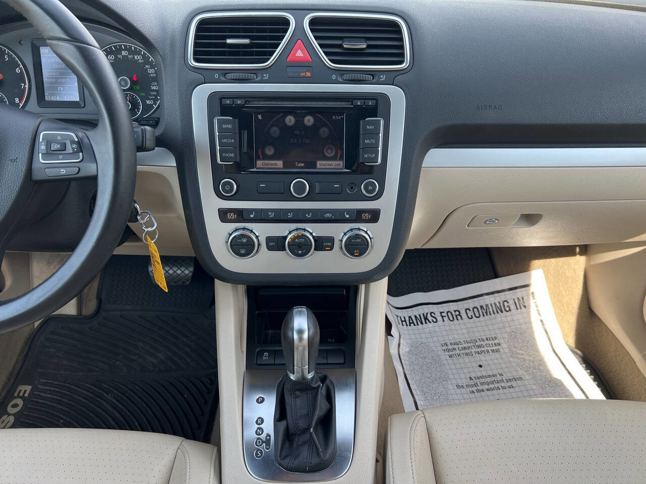 Used 2014 Volkswagen Eos Komfort FWD image 15