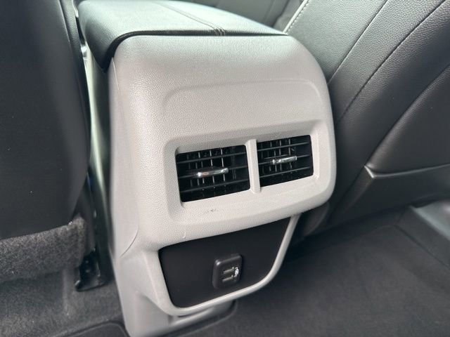 Used 2022 GMC Terrain SLT image 15