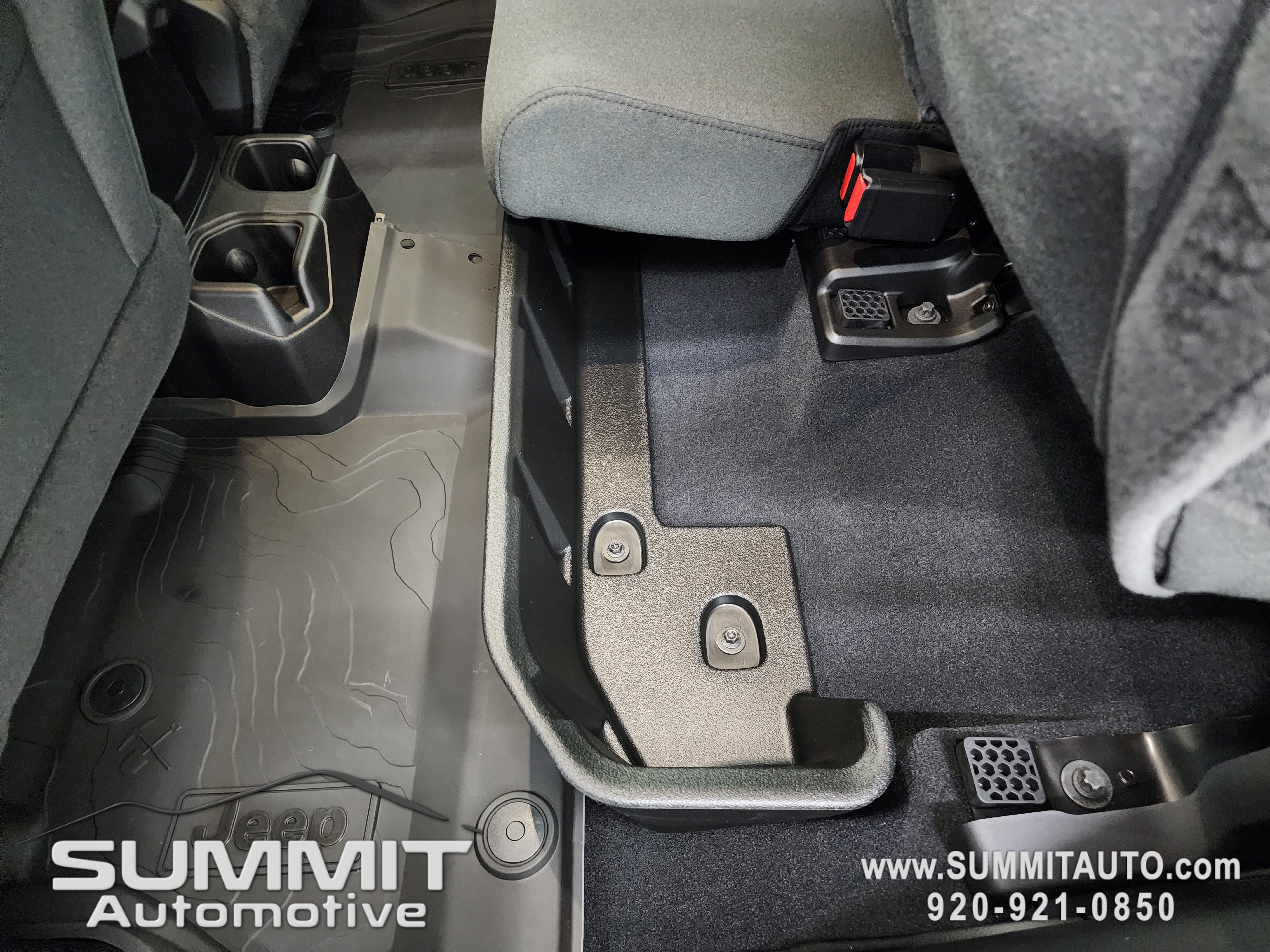 New 2026 Jeep Gladiator Sport image 33