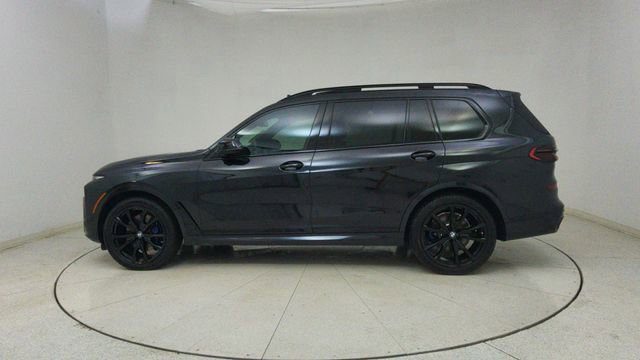Used 2024 BMW X7 xDrive40i w/ M Sport Package image 76
