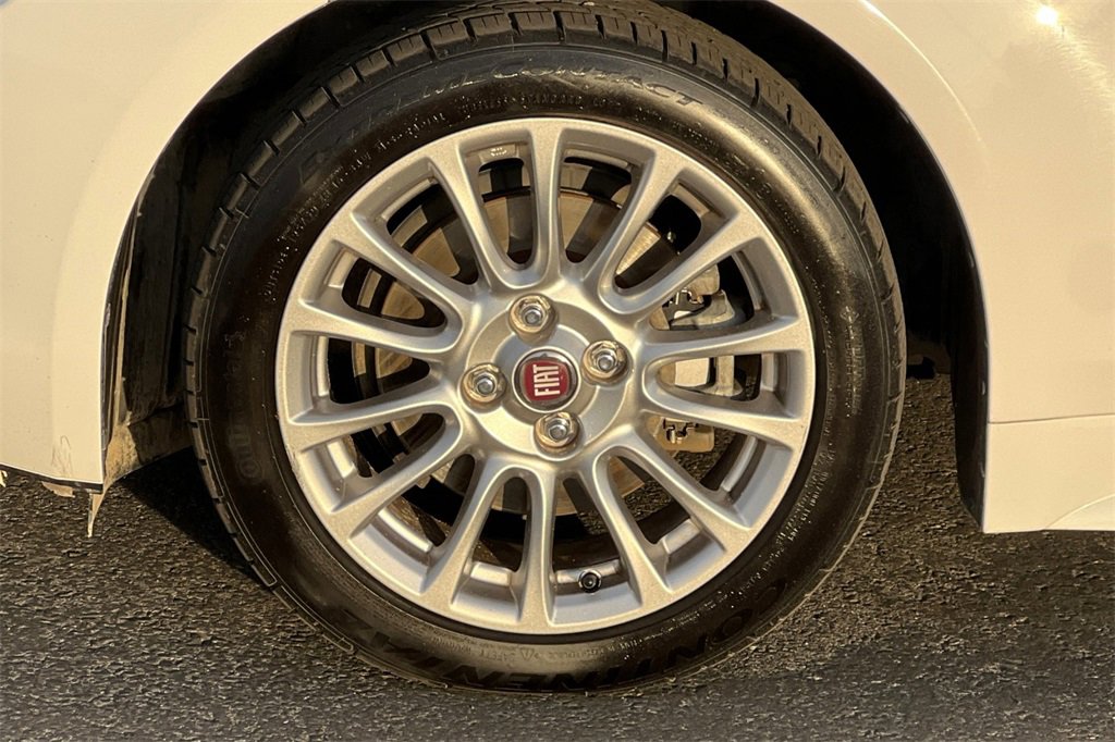 Used 2017 FIAT 124 Spider Classica image 24