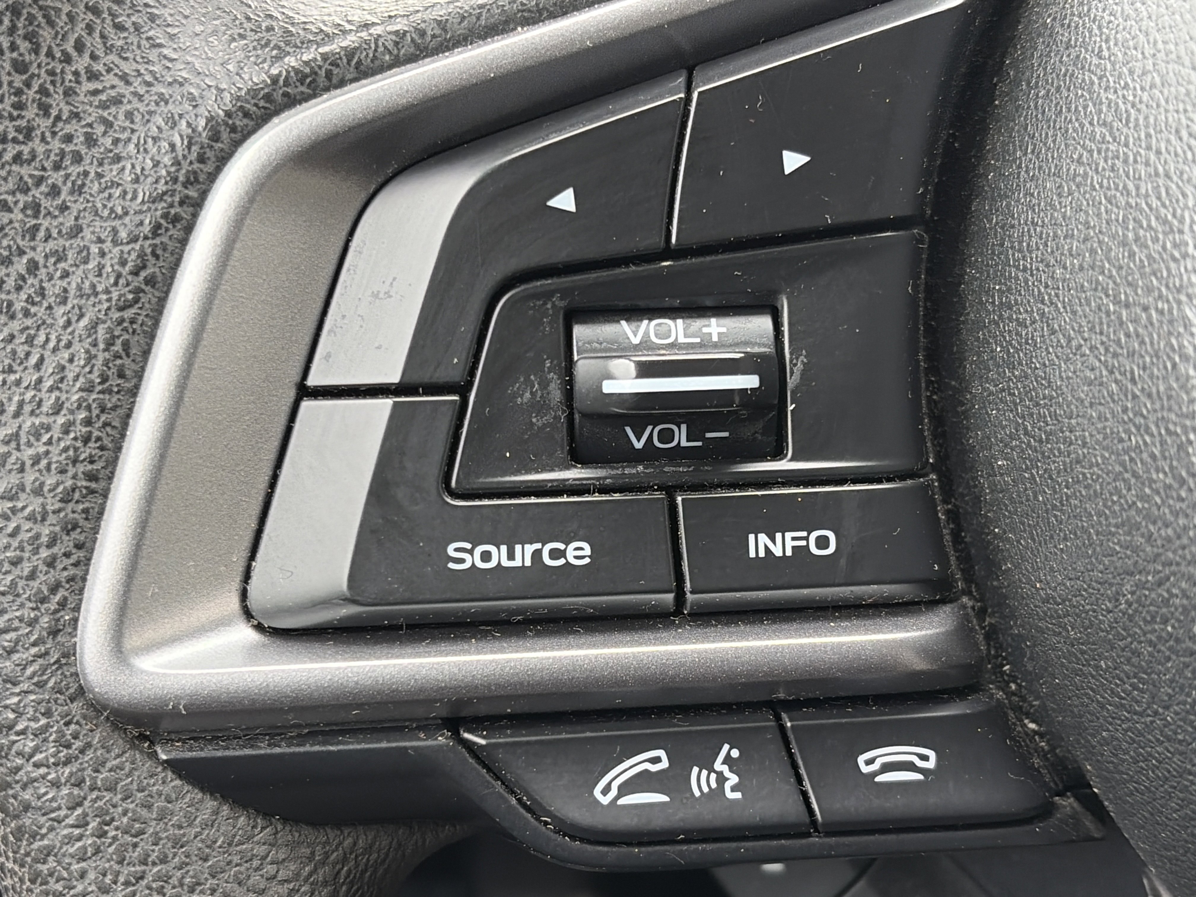 Used 2021 Subaru Impreza 2.0i Premium AWD/4WD image 17