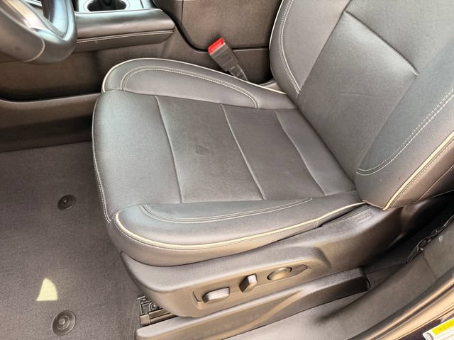 Used 2023 Chevrolet Tahoe Premier AWD/4WD image 10