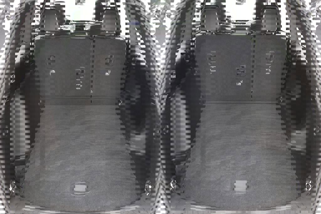 Used 2023 Jeep Grand Cherokee Altitude AWD/4WD image 28