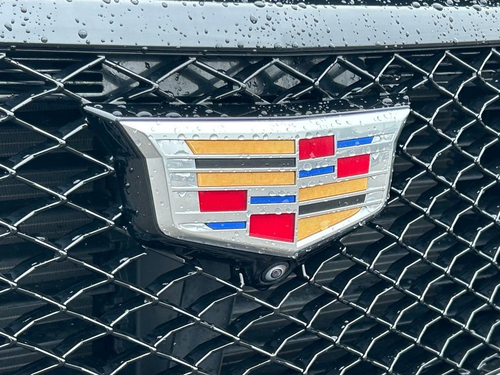 Used 2025 Cadillac XT4 Sport w/ Cold Weather Package image 36